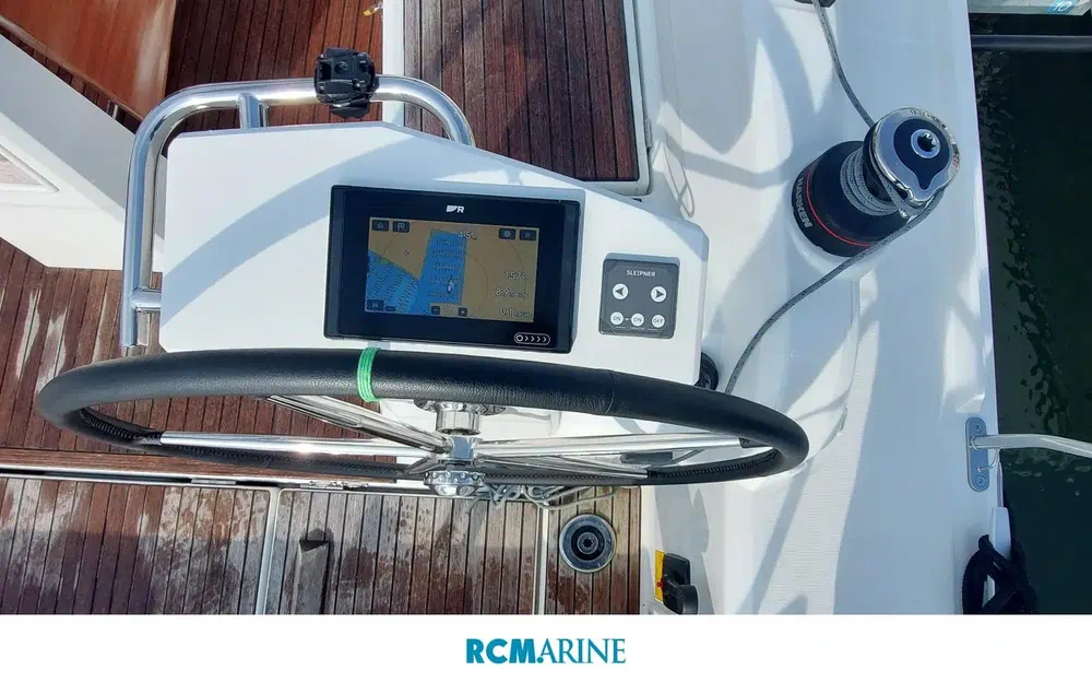 slider 17 Beneteau Oceanis 37.1