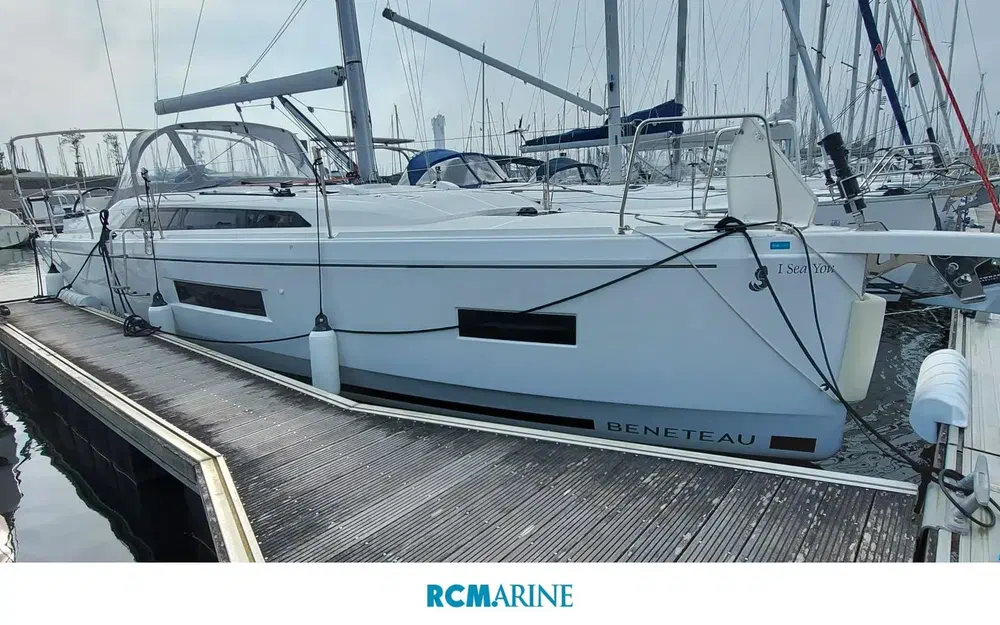 slider 18 Beneteau Oceanis 37.1