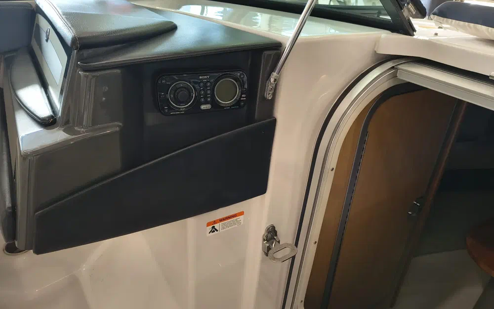 slider 5 Jeanneau Cap Camarat 6.5 CC Serie 3