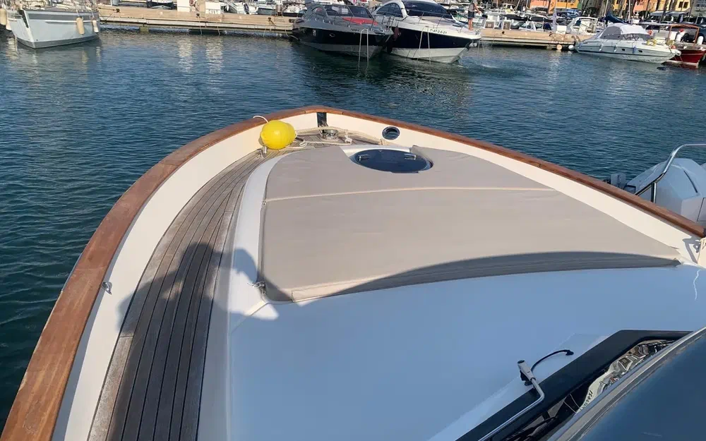 slider 4 Gagliotta 35 Lobster