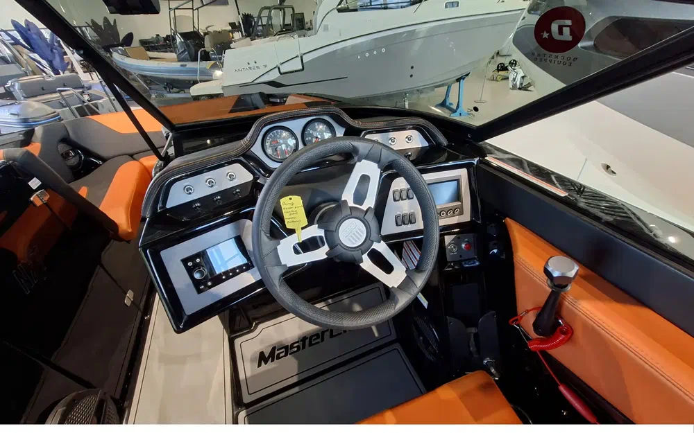 slider 13 Mastercraft NXT 22