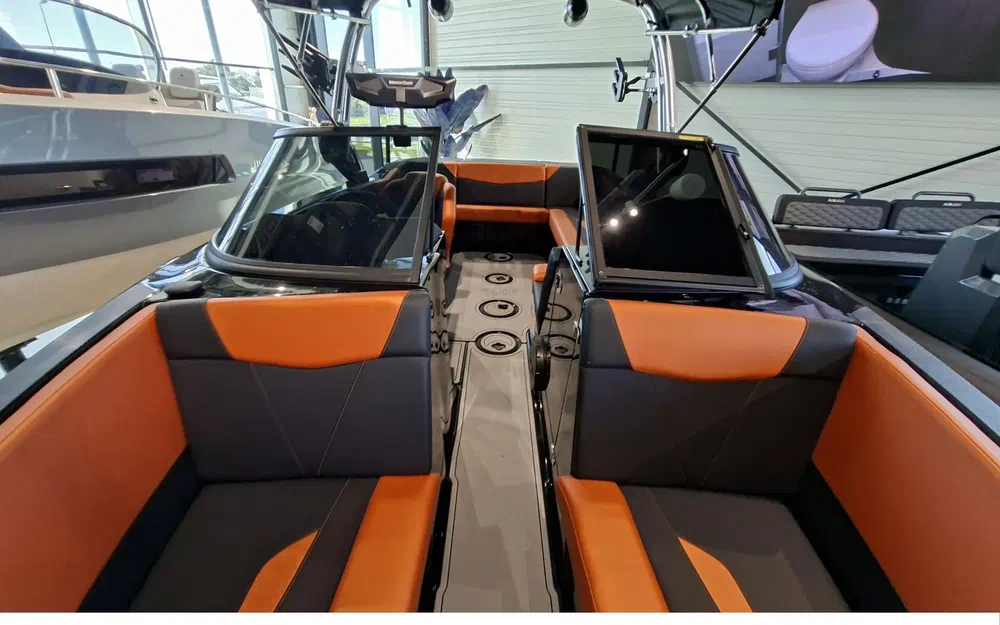 slider 1 Mastercraft NXT 22