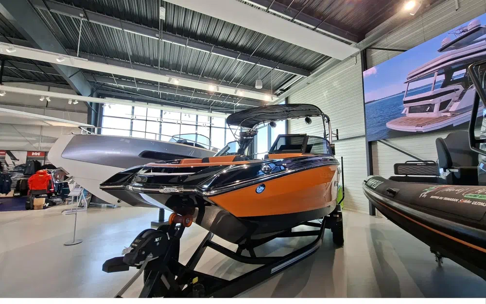 slider 7 Mastercraft NXT 22