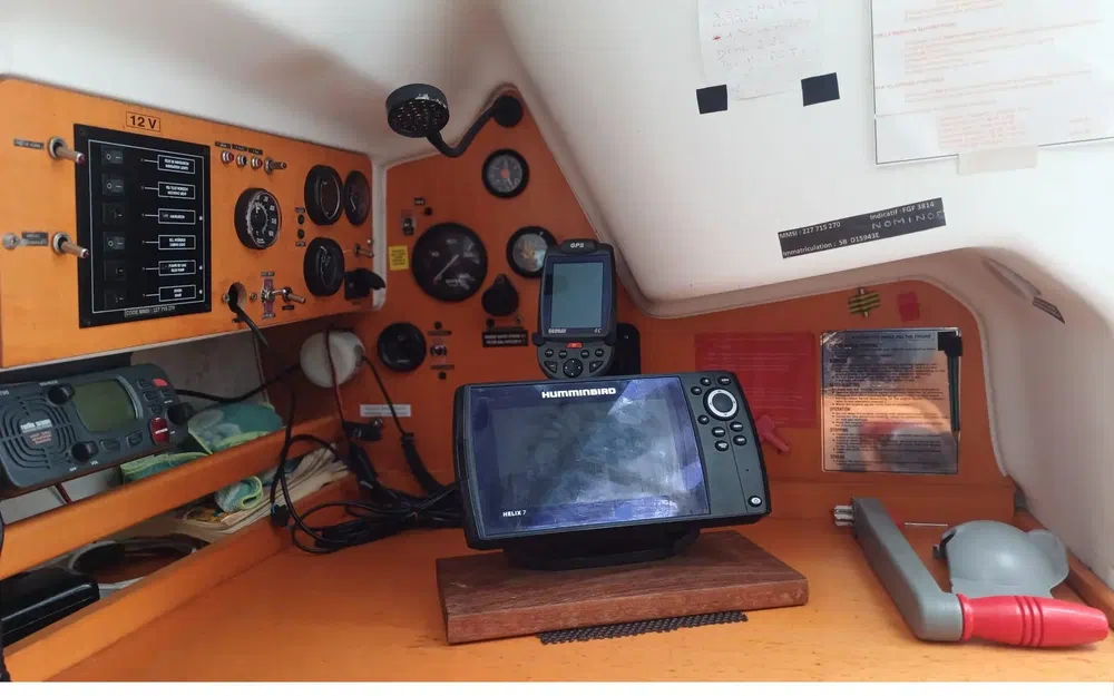 slider 6 Beneteau First 25.7