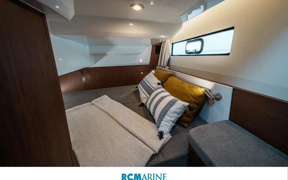 slider 16 Beneteau Antares 9 OB Antares 9 V2