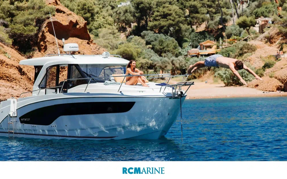 slider 6 Beneteau Antares 9 OB Antares 9 V2