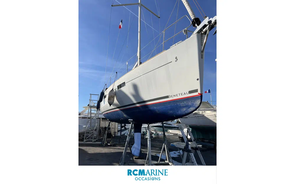 slider 1 Beneteau Oceanis 45