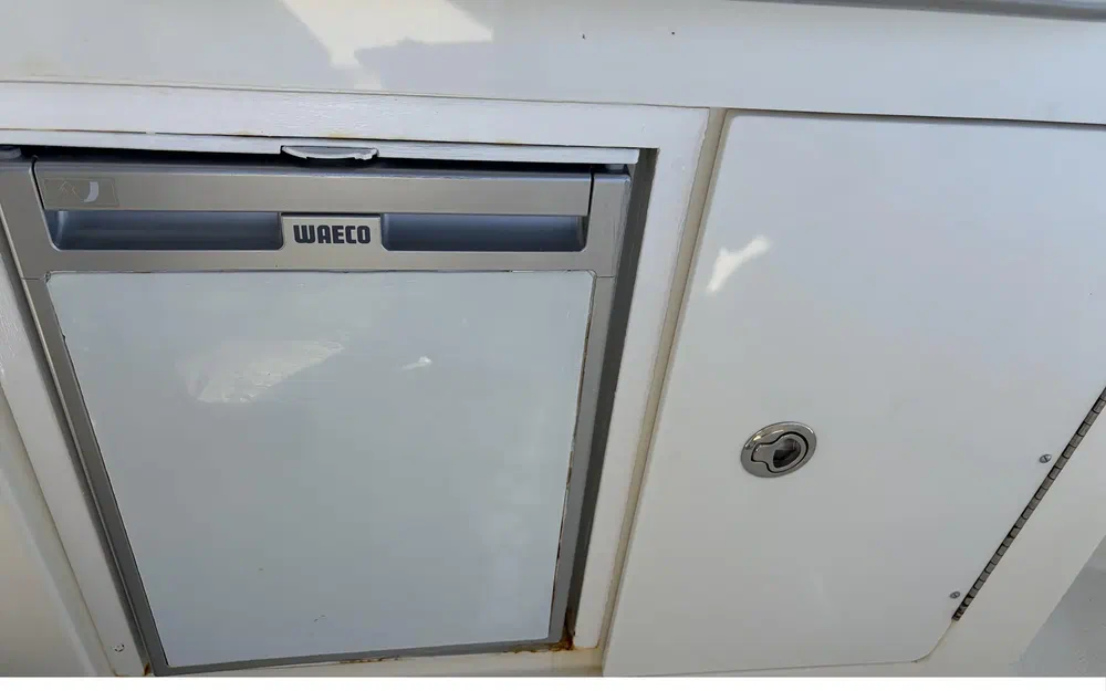 slider 18 Quicksilver Activ 805 Open