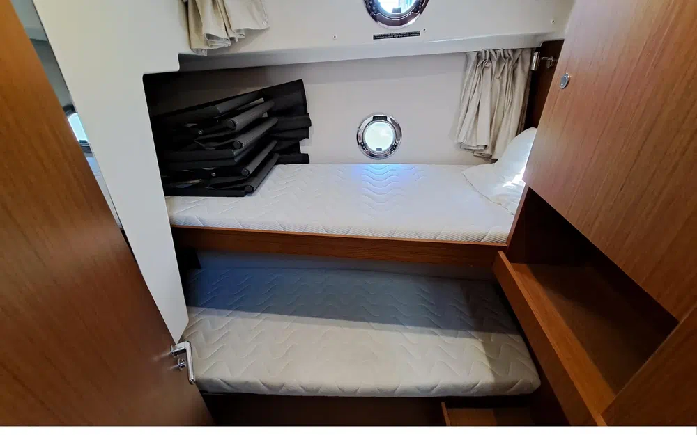 slider 14 Beneteau Swift Trawler 35