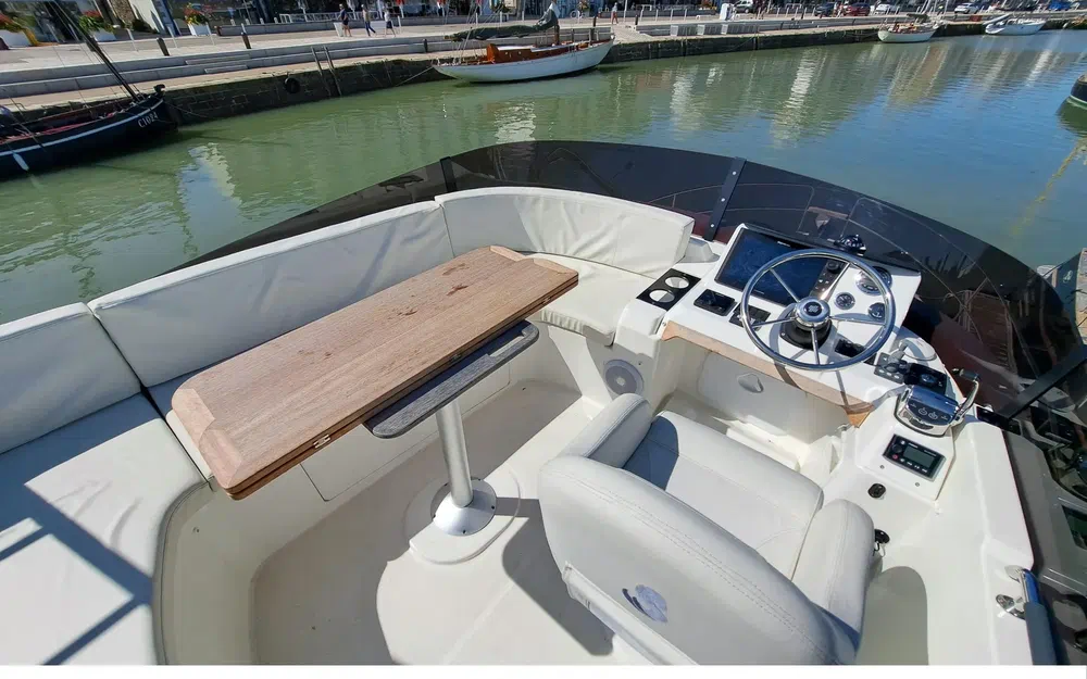 slider 23 Beneteau Swift Trawler 35
