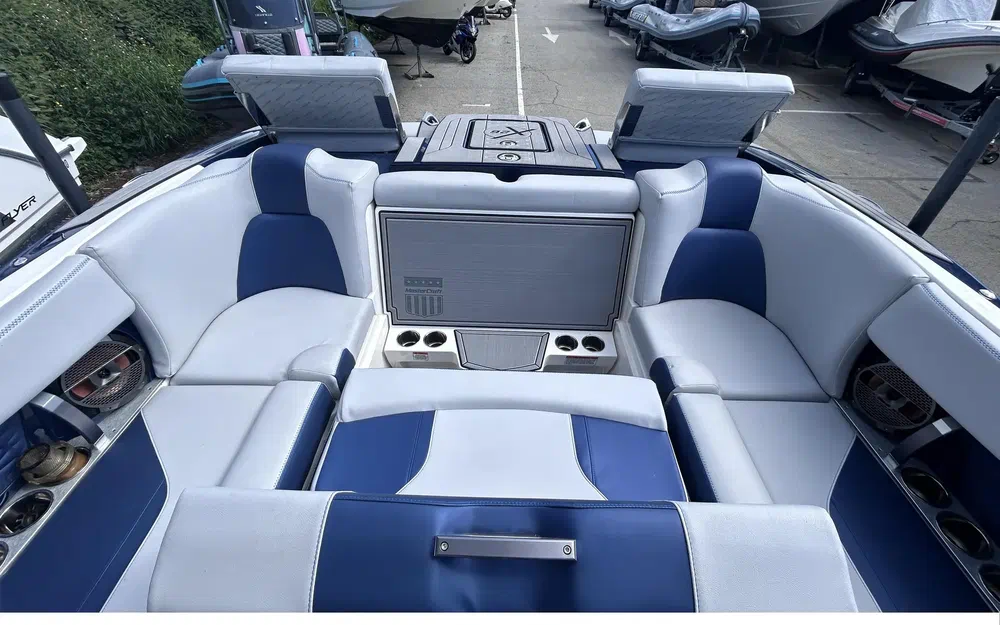 slider 13 Mastercraft X26