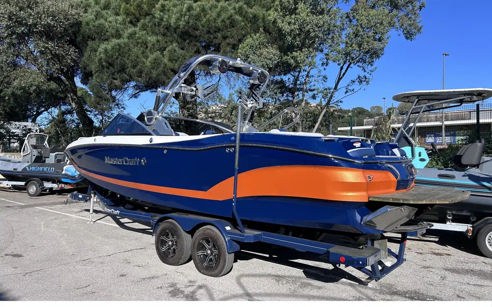 slider 1 Mastercraft X26