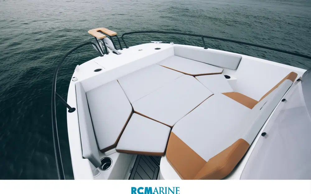 slider 5 Beneteau Flyer 7 SPACEdeck