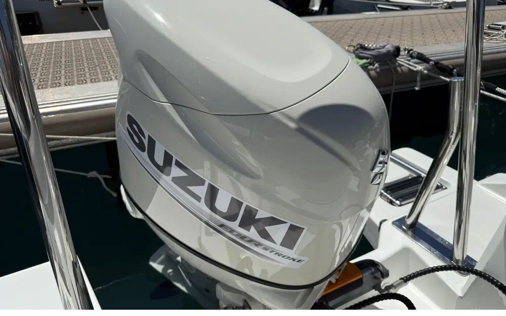 slider 16 Beneteau Flyer 6 SUNdeck