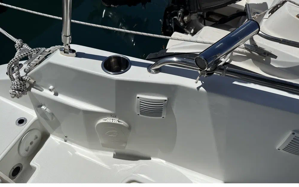 slider 4 Beneteau Flyer 6 SUNdeck