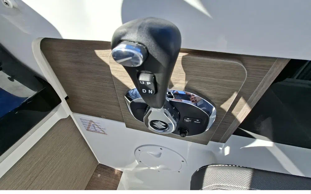 slider 33 Jeanneau Merry Fisher 695 Serie 2