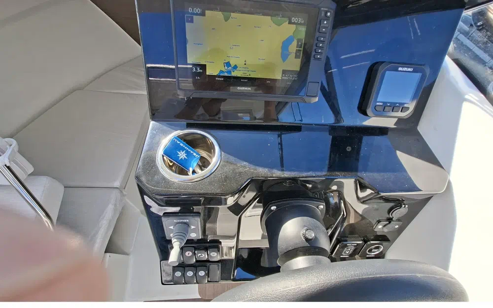 slider 34 Jeanneau Merry Fisher 695 Serie 2