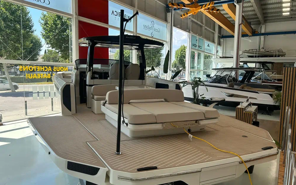 slider 0 Bellini Astor