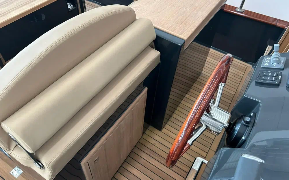 slider 10 Gozzo Positano 28 Sole