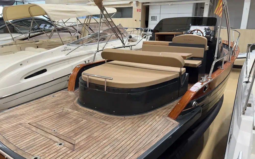 slider 1 Gozzo Positano 28 Sole