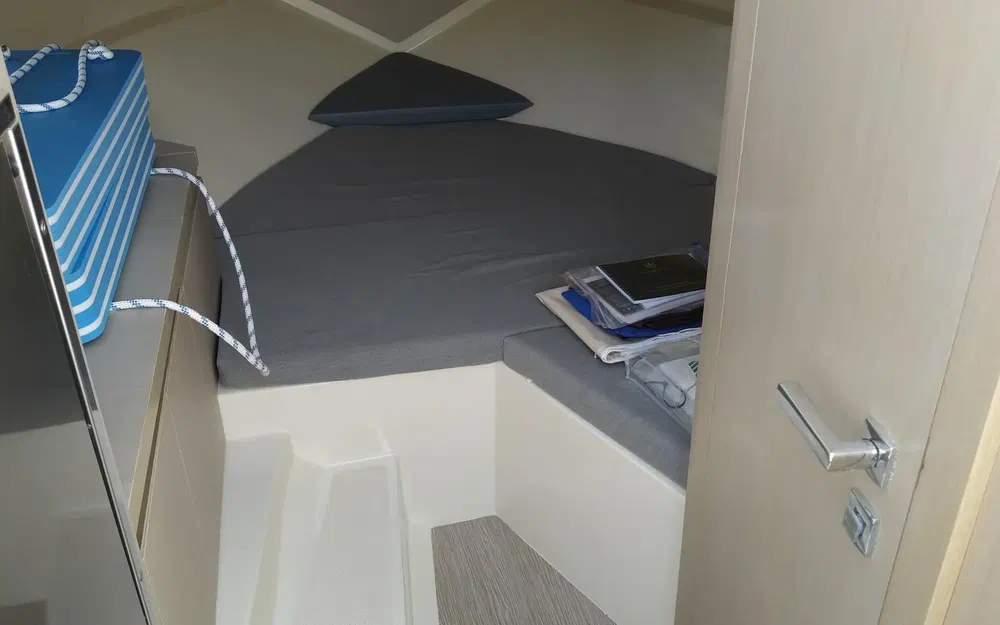 slider 28 Invictus 280 CX