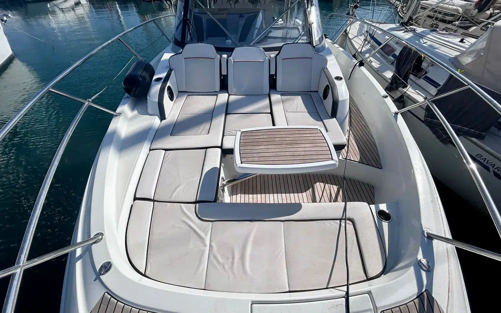 slider 9 Jeanneau Cap Camarat 12.5 WA