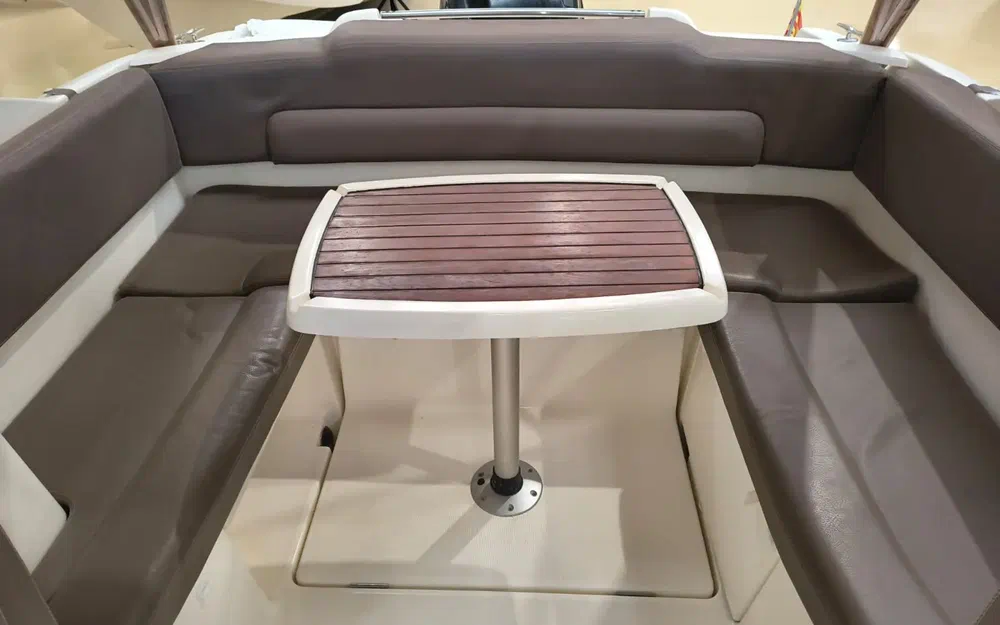 slider 7 Jeanneau Cap Camarat 635 cap camarat 635 dc