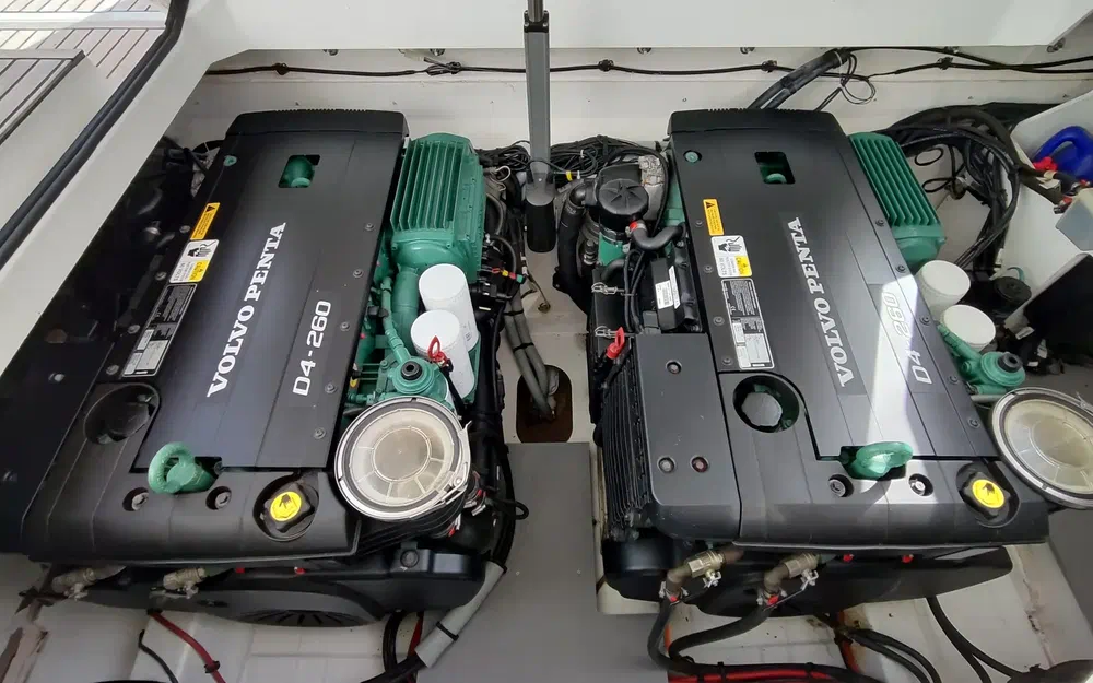 slider 20 Jeanneau Leader 36 Sportop