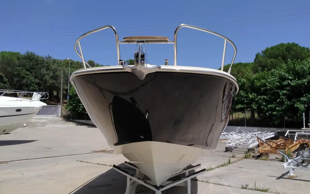 slider 1 Invictus 280 CX