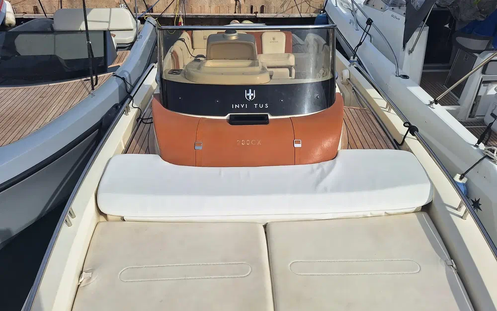 slider 4 Invictus 280 CX