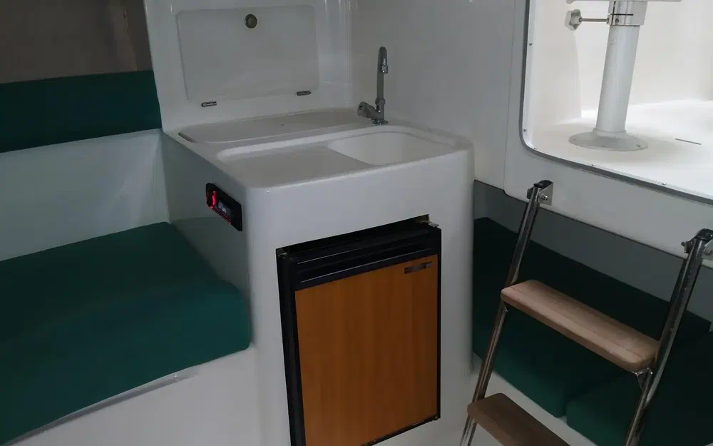 slider 12 Jeanneau Leader 705