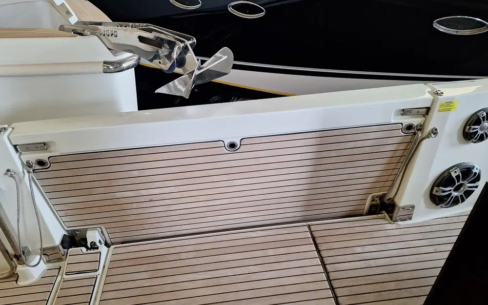 slider 3 Jeanneau Cap Camarat 12.5 WA