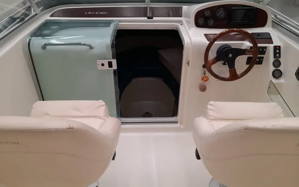 slider 9 Jeanneau Leader 705