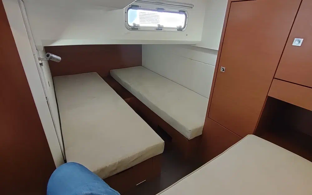 slider 29 Jeanneau Leader 36 Sportop