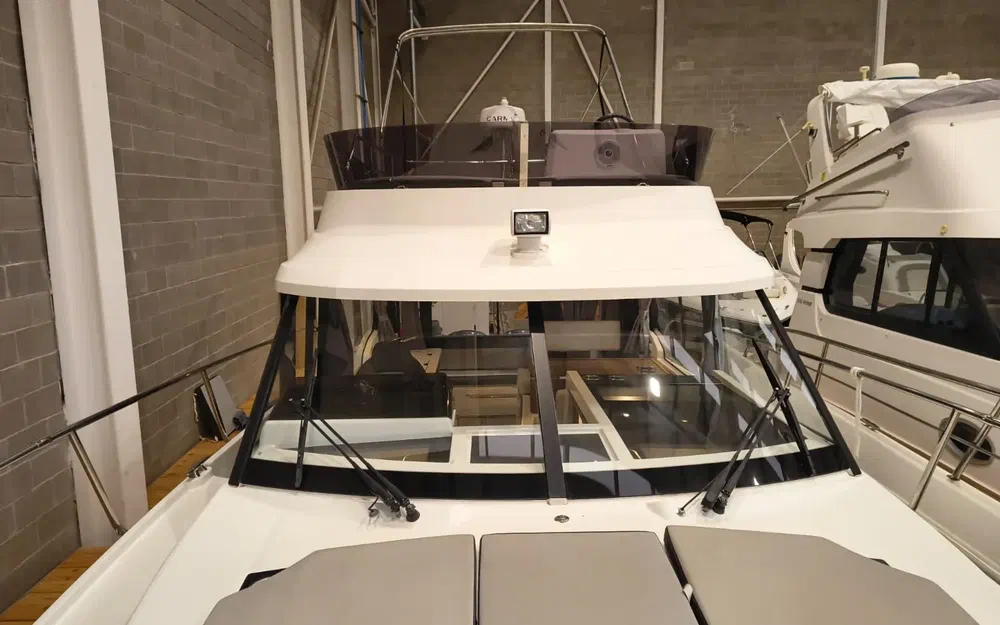 slider 2 Jeanneau Merry Fisher 1095