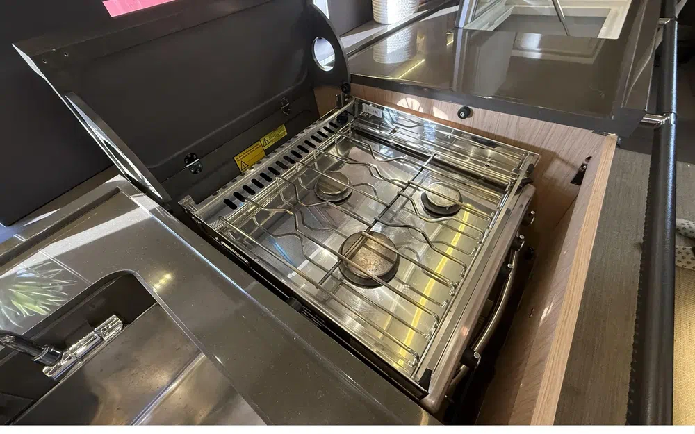 slider 26 Beneteau Oceanis Yacht 62