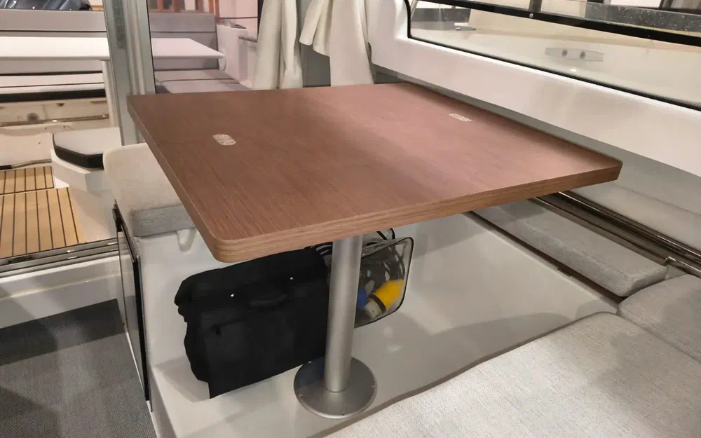 slider 8 Jeanneau Merry Fisher 695 Serie 2