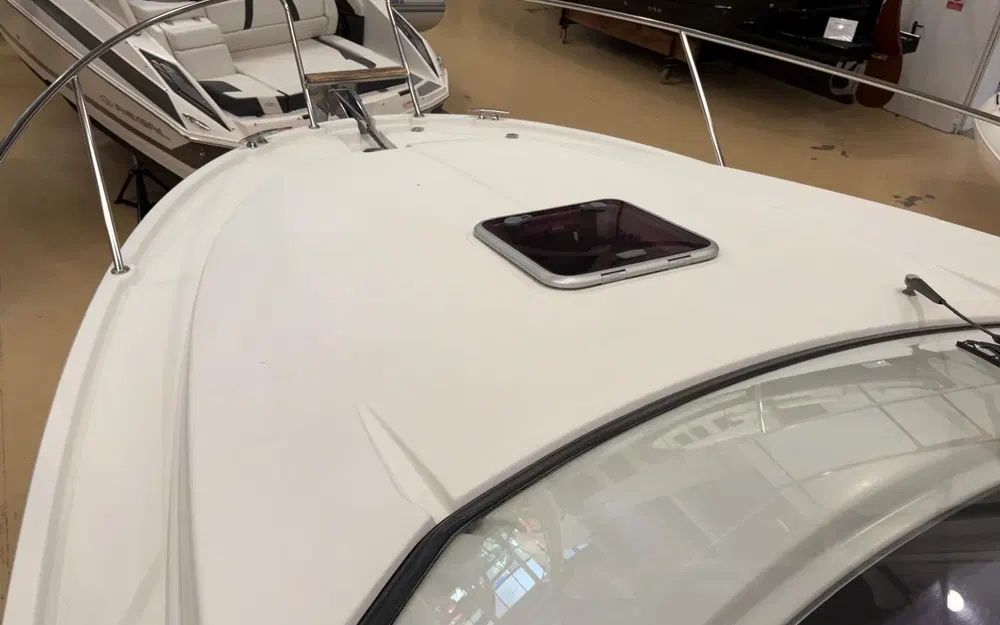 slider 4 Jeanneau Leader 8