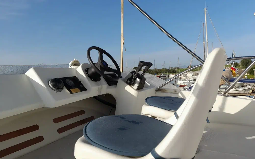 slider 20 Jeanneau Merry Fisher 925 Fly