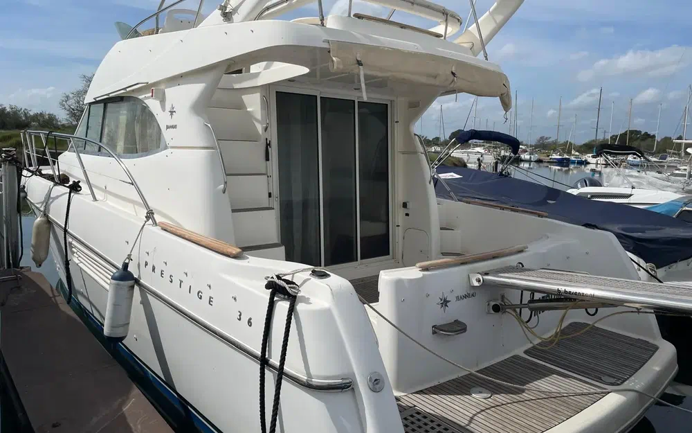 slider 2 Jeanneau Prestige 36
