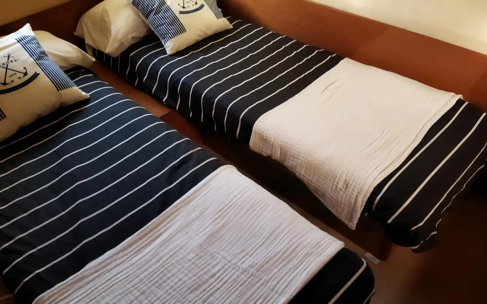 slider 19 Jeanneau Prestige 38 S