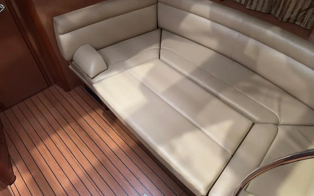 slider 23 Jeanneau Prestige 38 S