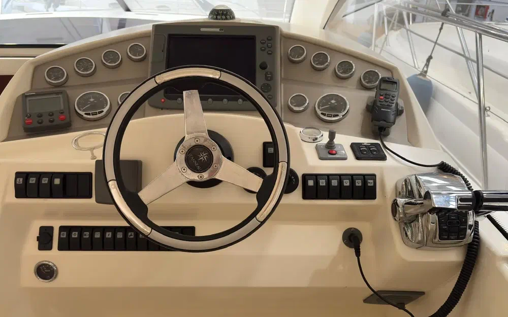 slider 9 Jeanneau Prestige 38 S