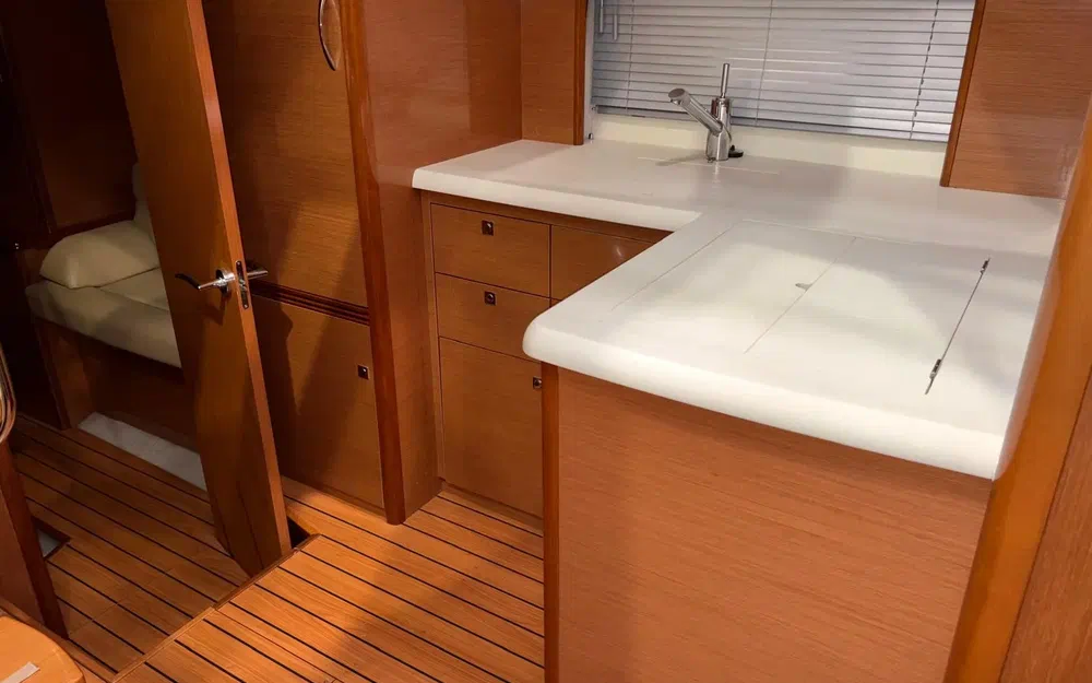 slider 16 Jeanneau Prestige 38 S