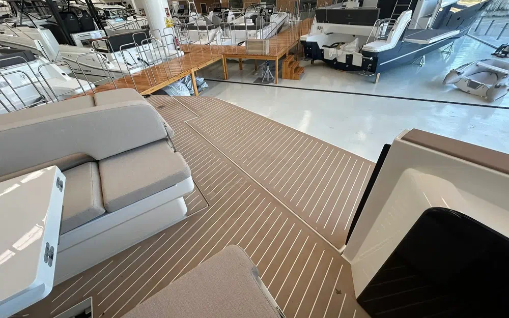 slider 12 Bellini Astor