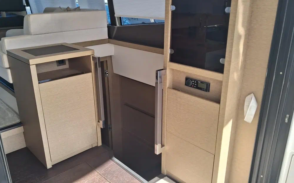 slider 46 Prestige Yachts 520 Fly