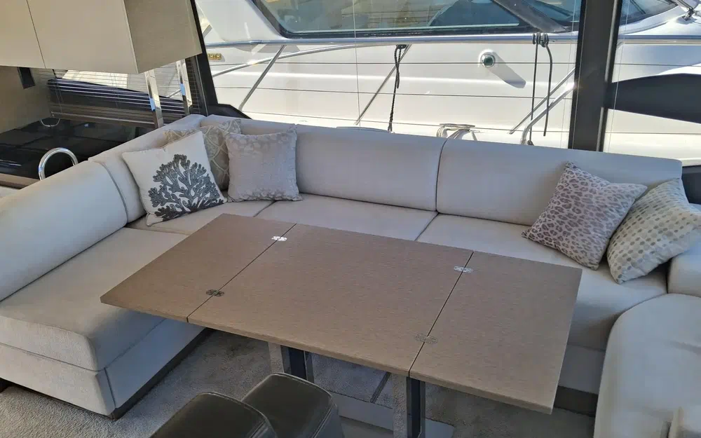 slider 53 Prestige Yachts 520 Fly