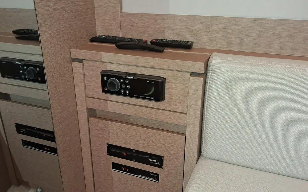 slider 70 Prestige Yachts 520 Fly