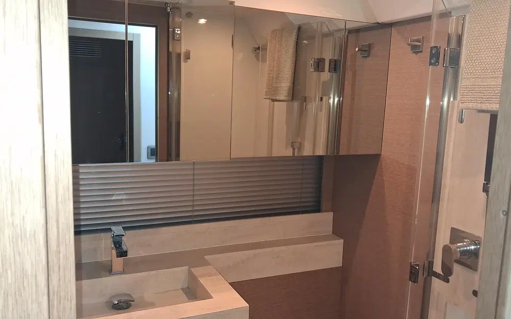 slider 88 Prestige Yachts 520 Fly