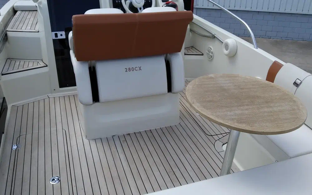 slider 14 Invictus 280 CX